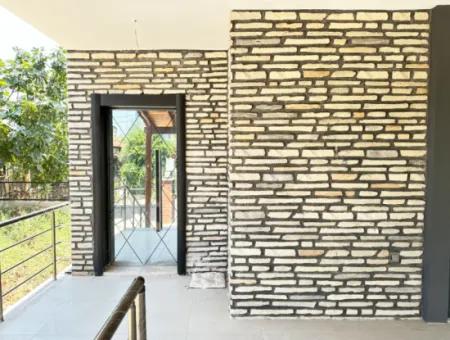 3 1 Villa For Sale With Garden 500M To The Beach In Doğanbey Center
