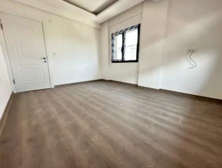 3 1 Villa For Sale With New Garden In The Center Of Doğanbey