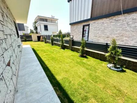 3 1 Villa For Sale With Independent Pool And Large Garden In Doğanbey