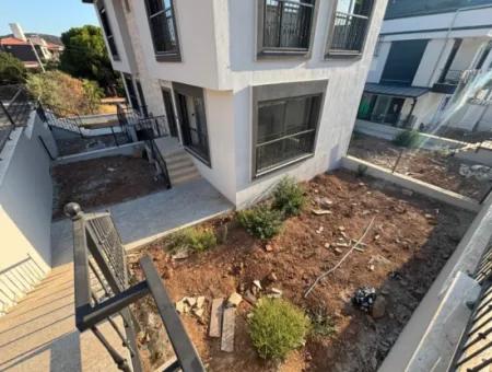 2 1 Villa For Sale With Detached Entrance And Garden In Payamlı
