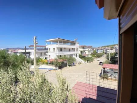 Airy Spacious Clean 2 1 Apartment For Sale In Ürkmez Center