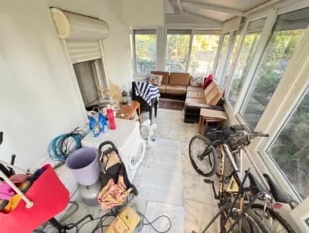 100M To The Beach On The Sea Side Of Ürkmez 4 1 Villa For Sale