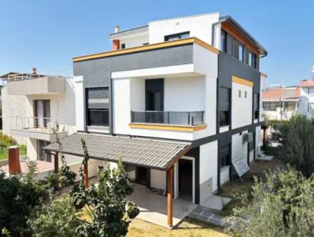 3 1 Villa For Sale With Large Garden In Doğanbey