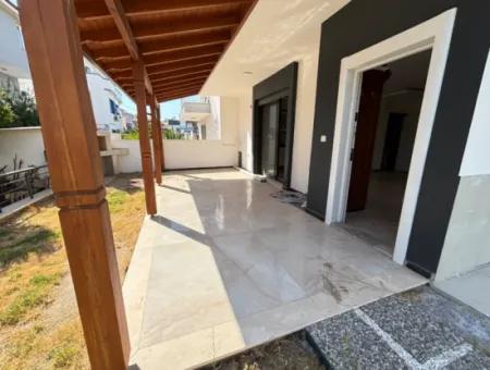 3 1 Villa For Sale With Large Garden In Doğanbey
