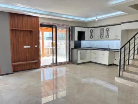 3 1 Villa For Sale With Large Garden In Doğanbey