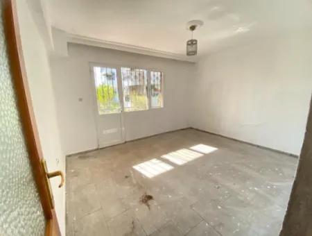 130 M² Separate Kitchen 3 1 Flat For Sale In Ürkmez Center
