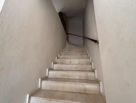 2 1 Middle Floor Flat On The Street In Seferihisar Bengiler