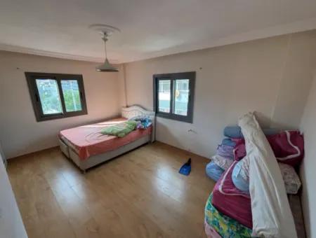 2 1 Middle Floor Flat On The Street In Seferihisar Bengiler