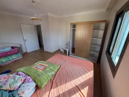 2 1 Middle Floor Flat On The Street In Seferihisar Bengiler