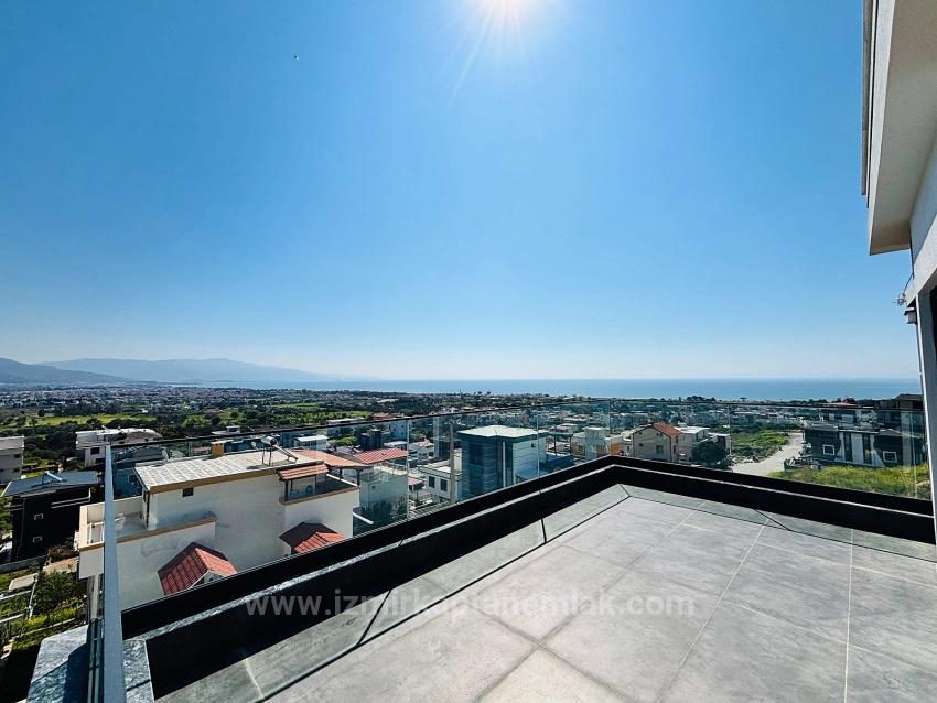 Элитные Виллы 3+1 С Полным Видом На Море В Районе Ататюрка, Сеферихисар, Измир.