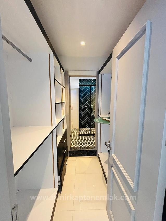 Отдельно Стоящий Дом С 3 Спальнями, 1 Ванной Комнатой, Системой «Умный Дом» И Бассейном, В 100 Метрах От Моря, В Районе Гюмюльдюр, Мендерес, Измир.