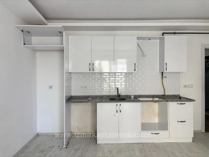 В Аренду Квартира 2+1 в Hıdırlık Seferihisar - 85 m²