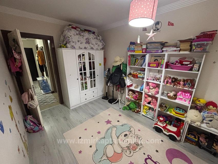 Квартира 2+1 С Видом На Море В Сеферихисар Мерсиналан