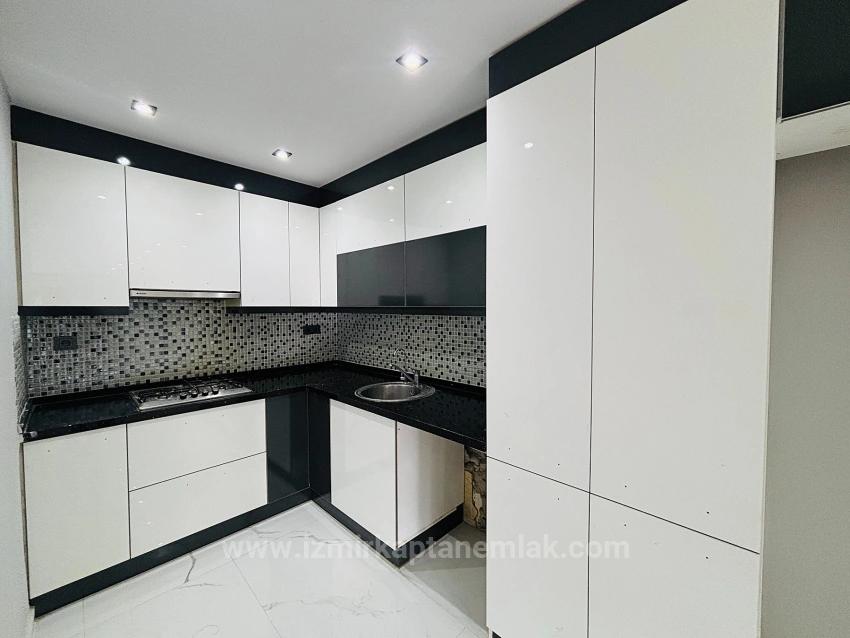 4+1 Отдельная Трехэтажная Летняя Вилла На Берегу Моря В Бенгилере, Сеферихисар