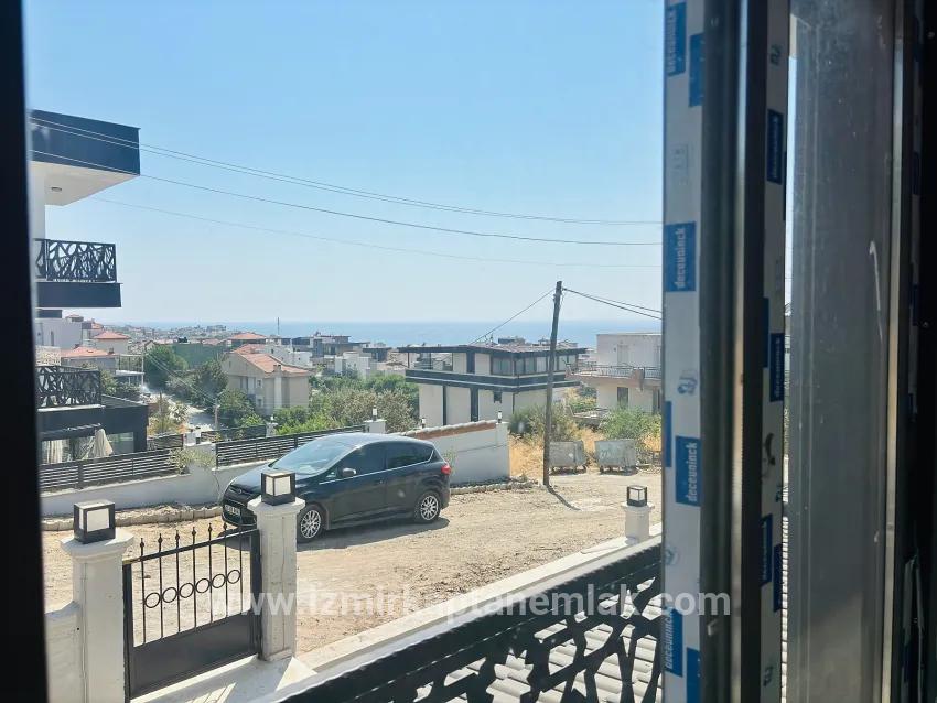 Для продажи Летний 3+1 в Tepecik Seferihisar - 144 m²