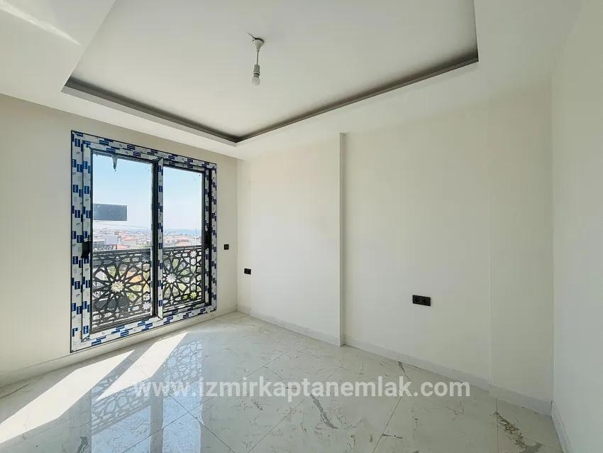Для продажи Летний 3+1 в Tepecik Seferihisar - 144 m²
