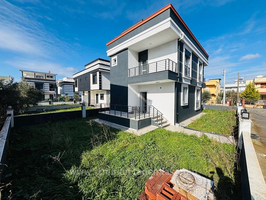 Для продажи Летний 3+1 в Cumhuriyet Seferihisar Doğanbey - 165 m²