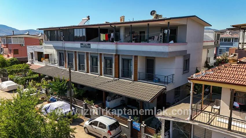 Для продажи Летний 3+1 в Payamlı Seferihisar Doğanbey - 120 m²