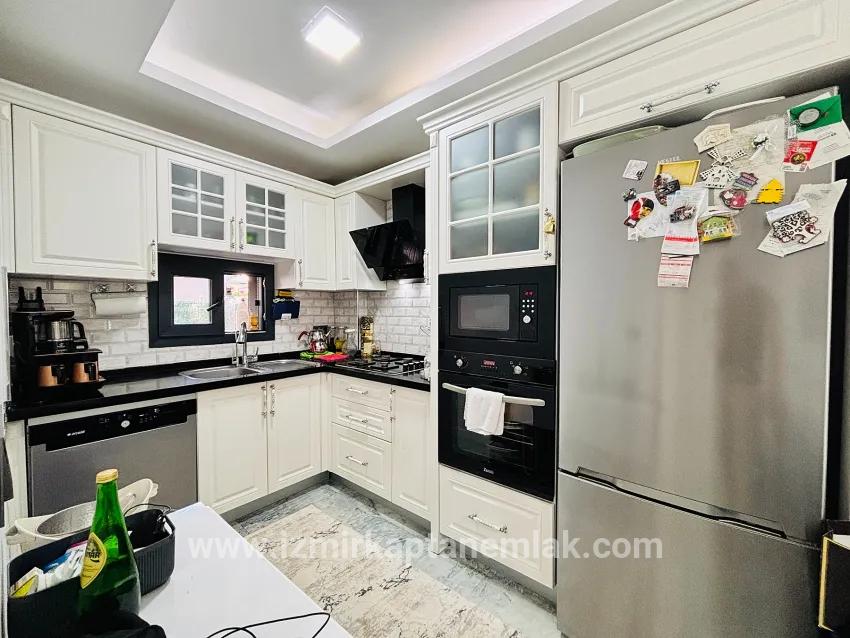 Для продажи Летний 3+1 в Payamlı Seferihisar Doğanbey - 120 m²