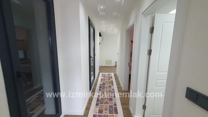 Для продажи Летний 3+1 в Payamlı Seferihisar Doğanbey - 180 m²
