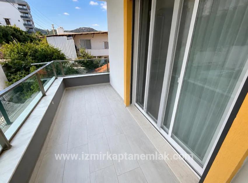 Для продажи Квартира 3+1 в Gümüldür Fevzi Çakmak Menderes Gümüldür - 145 m²