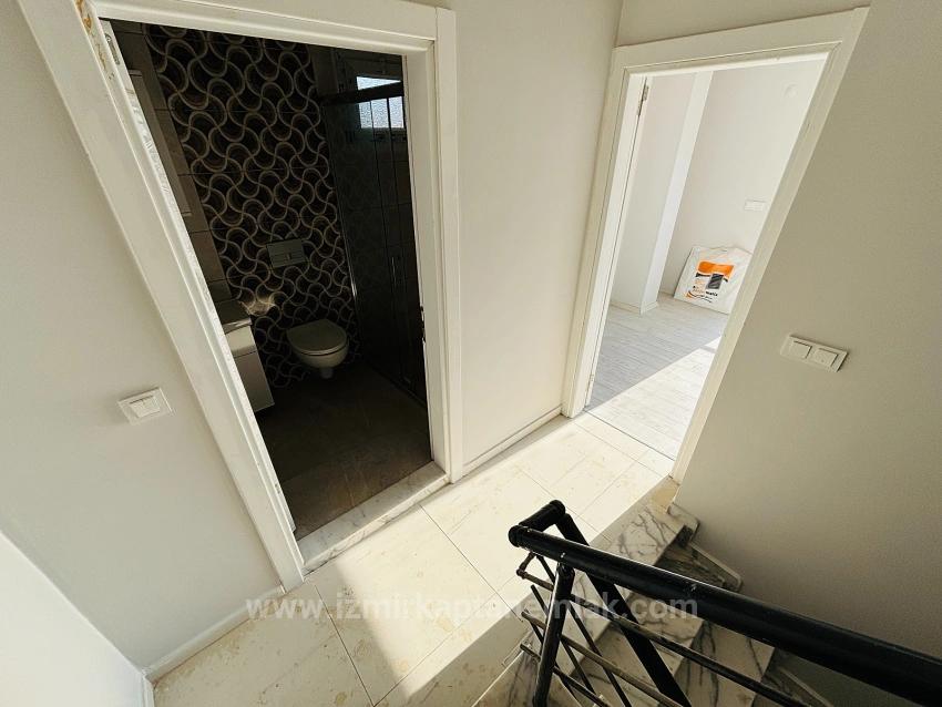 Для продажи Летний 2+1 в Payamlı Seferihisar Doğanbey - 421 m²