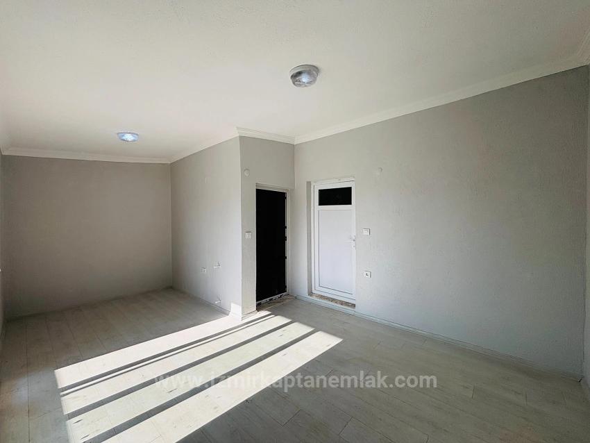 Новая Вилла 2+1 С Лицензией На Продажу С Садом В Районе Сеферихисар-Паямлы