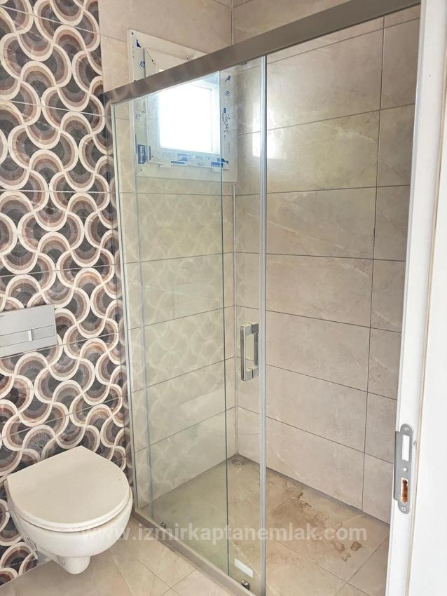 Новая Вилла 2+1 С Лицензией На Продажу С Садом В Районе Сеферихисар-Паямлы