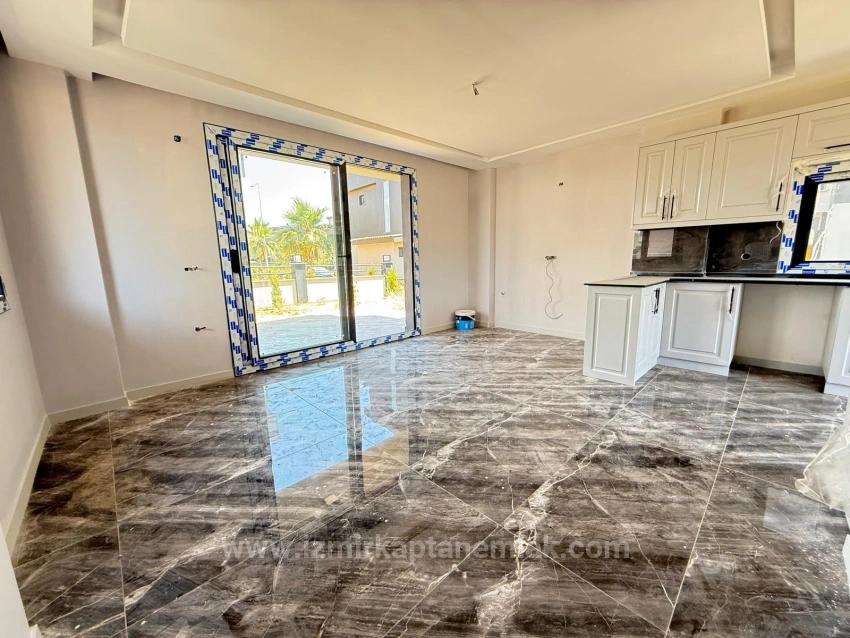 Вилла 2+1 С Отдельным Садом На Продажу В Сеферихисар Доганбей