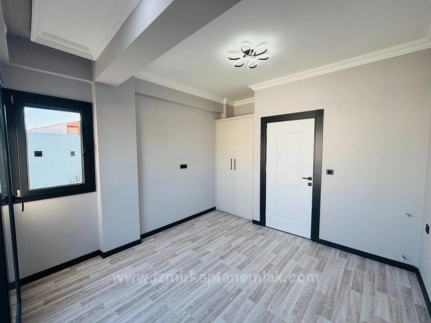 Независимая Роскошная Вилла 3+1 С Садом Площадью 210 М2 На Продажу В Сеферихисар Доганбей