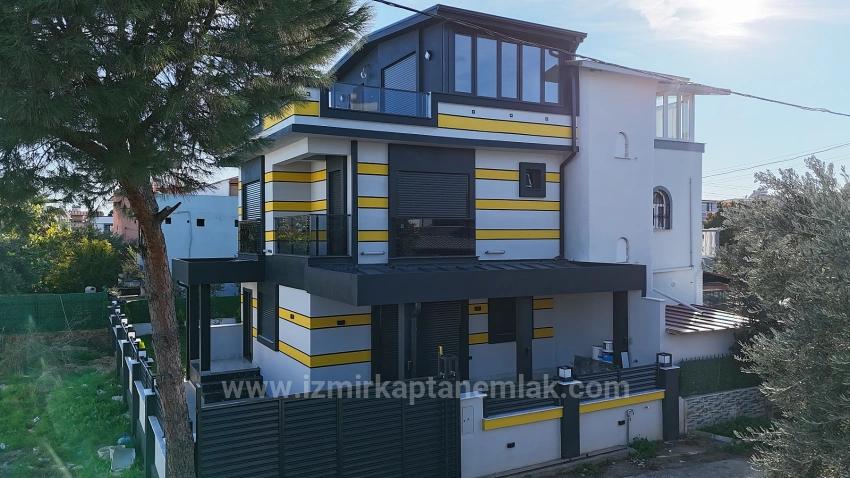 Независимая Роскошная Вилла 3+1 С Садом Площадью 210 М2 На Продажу В Сеферихисар Доганбей