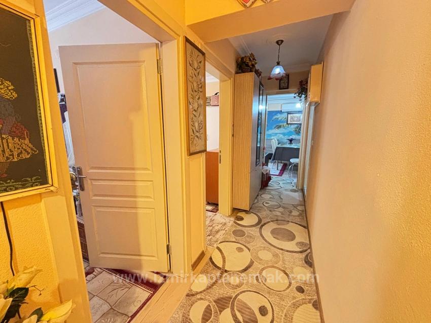 Квартира 2+1 На Продажу В Центре Сеферихисара, Уркмез, 150 М От Пляжа