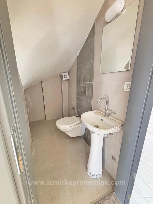 Вилла 3+1 С Большим Садом На Продажу В Сеферихисар Доганбей