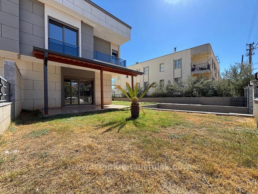 Вилла 3+1 На Продажу В Мендерес-Оздере, В 500 Метрах От Пляжа, С Парковкой И Большим Садом