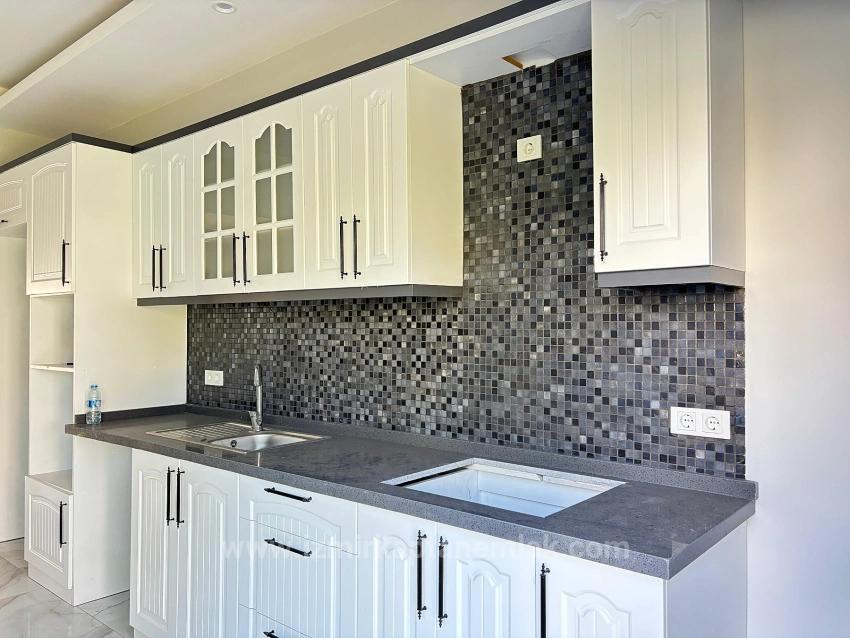 Совершенно Новый 4+1 Триплекс На Продажу В Мендерес Оздере, В 50 М От Пляжа С Большим Садом