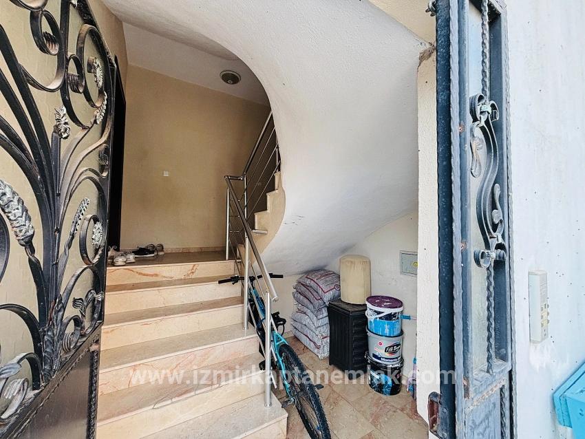 Для продажи Квартира 2+1 в Mersin Alanı Seferihisar Ürkmez - 85 m²
