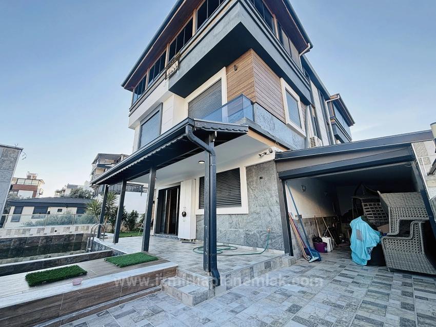 Уникальная Возможность!!! Меблированная Вилла 4+2 С Видом На Море И Бассейном.