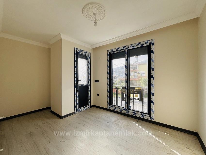 Вилла 2+1 С Просторным Садом На Продажу В Районе Ататюрк, Чеферихисар, Измир