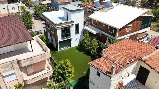 Продается Роскошная Вилла 3+1 В Районе Паямлы, Сеферихисар, Измир, В 100 Метрах От Моря.