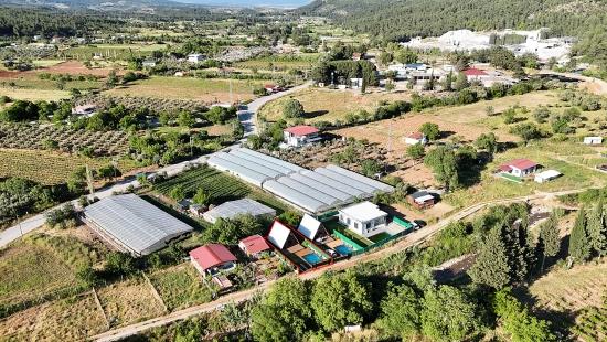 Современное Бунгало С Бассейном В Измире, Район Мендерес Йеникёй