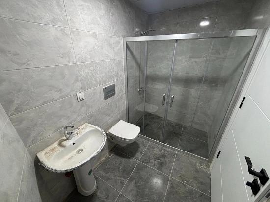 Квартира 1+1 В Отличном Месте В Турабие, Сеферихизар, Измир