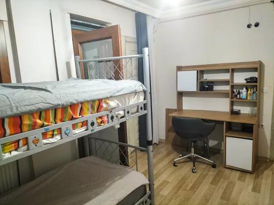 В İzmir Seferihisar, районе Camikebir 3+1 с закрытой кухней продаётся квартира