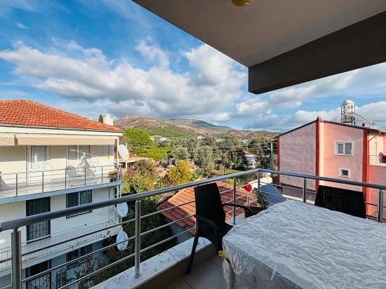 Квартира 2+1 На Продажу В Измире, Район Сеферихисар Мерсиналаны