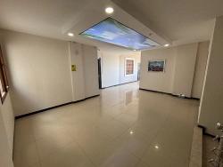 Квартира 2+1 С Видом На Море В Сеферихисар Мерсиналан