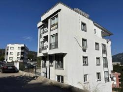 Дуплекс 2+2 На Продажу В Мендерес Гюмюльдур Февзи Чакмак