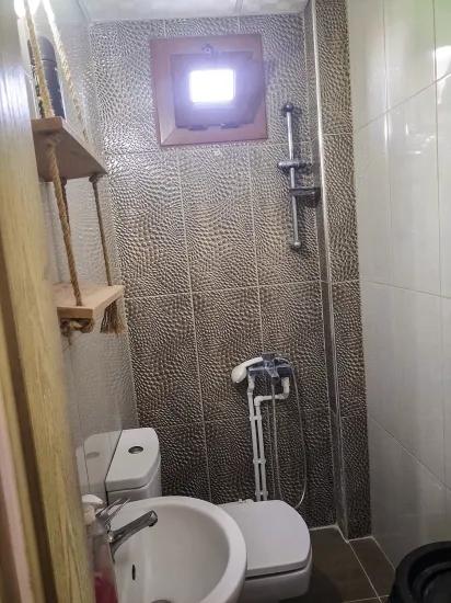 В İzmir Seferihisar, Районе Camikebir 3+1 С Закрытой Кухней Продаётся Квартира
