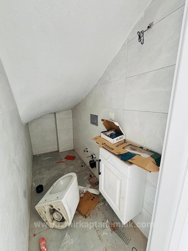 İzmir Seferihisar Cumhuriyet Mahallesi’nde Geniş Bahçeli Satılık 2+1 Müstakil Villa