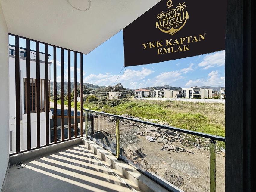 İzmir Seferihisar Cumhuriyet Mahallesi’nde Geniş Bahçeli Satılık 2+1 Müstakil Villa