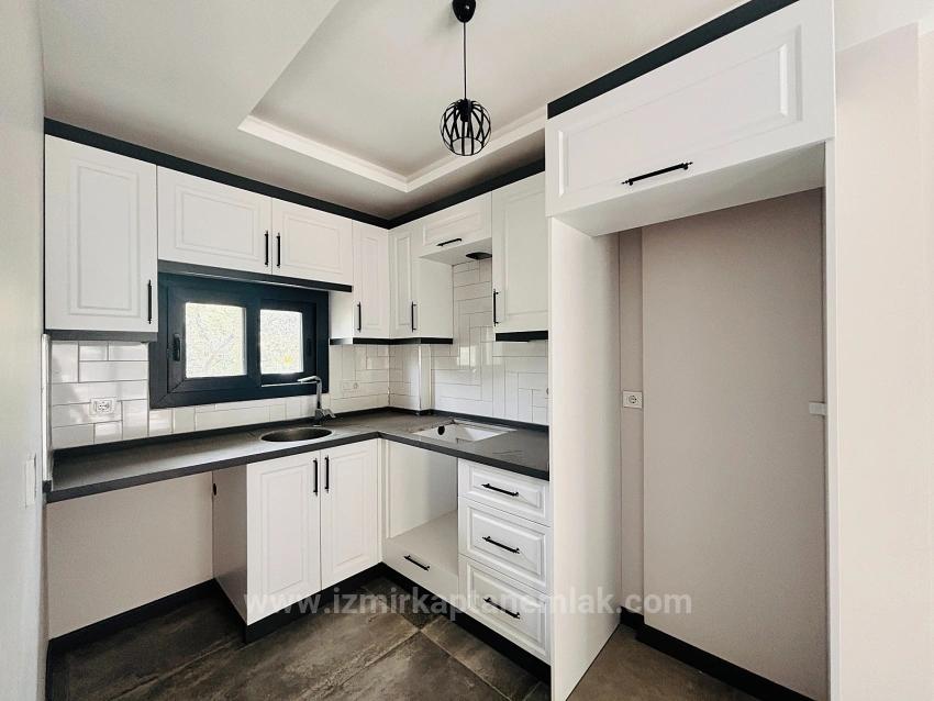  Izmir Seferihisar Cumhuriyet Mahallesi’nde 2+1 Dubleks Villa