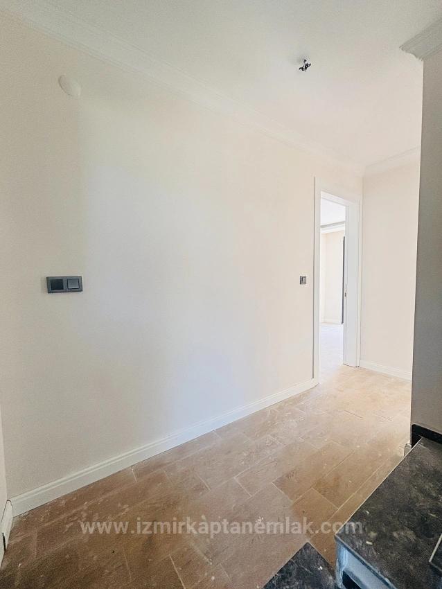 İzmir Seferihisar Cumhuriyet Mahallesi’nde 3+1 Havuzlu Satılık Müstakil Villa